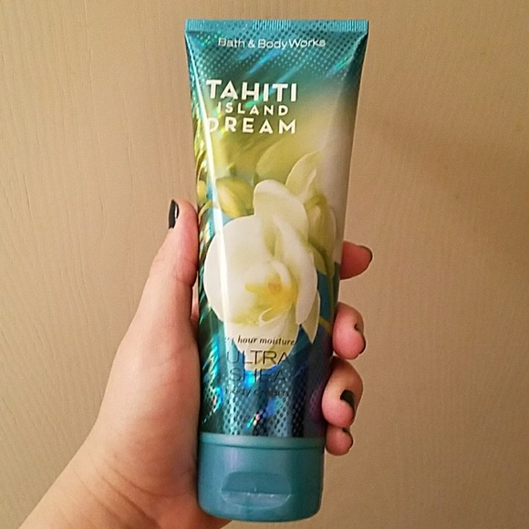 Tahiti Island Dream Body Cream Nwt